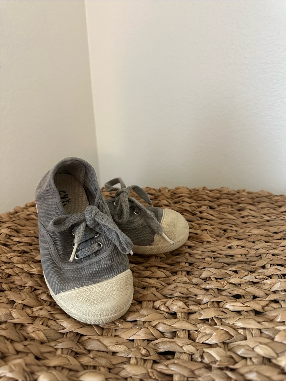 Zara Gray Canvas Lace-Up Kids Sneakers with Cream Toe